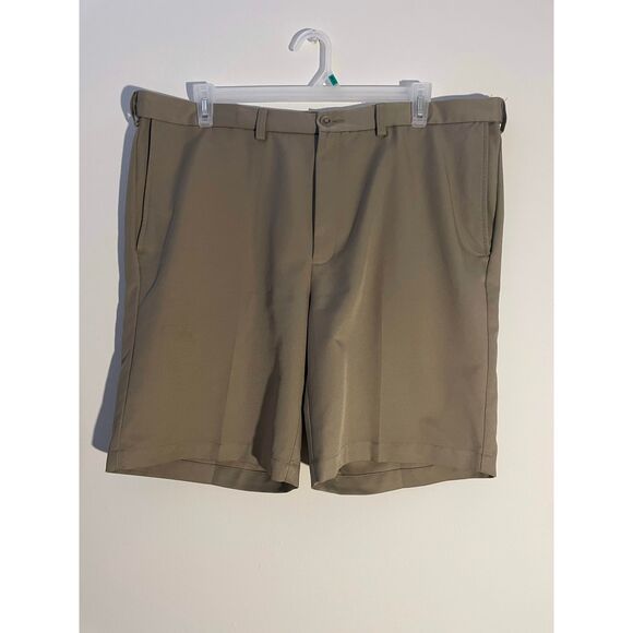 Haggar Other - Haggar Size 42 Men’s Tan Golf Shorts